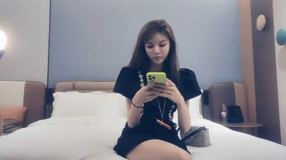 亚洲欧美日韩国产一区,久久久久人妻一区精品色欧美r